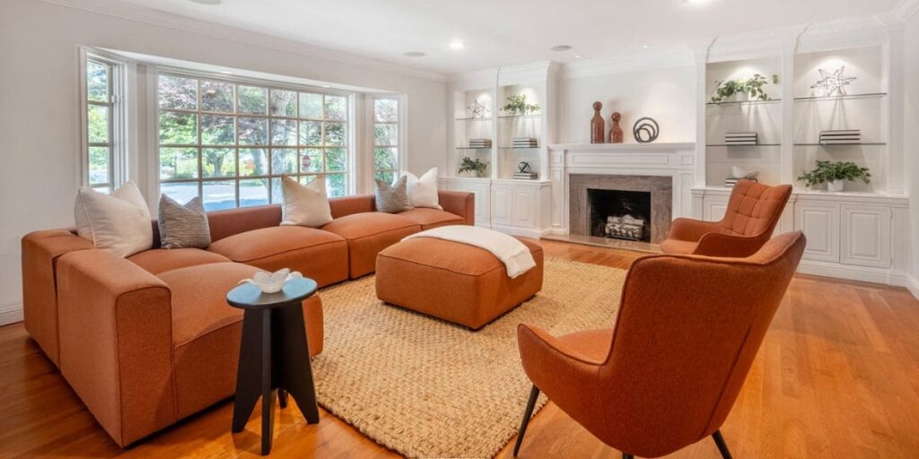 How to stage your home so it stands out online
